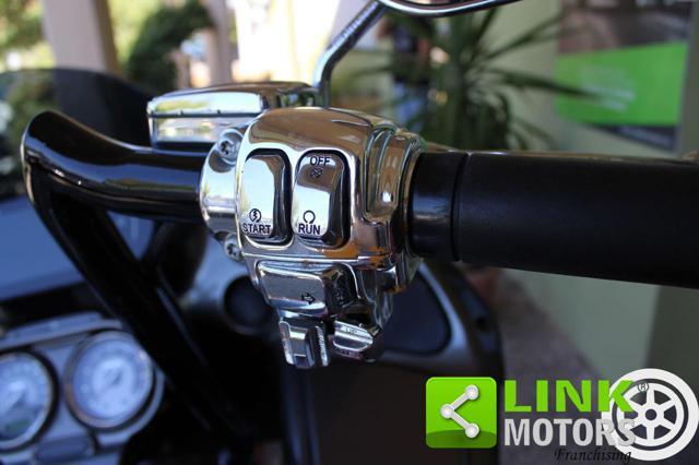 HARLEY-DAVIDSON CVO Road Glide LIMITED