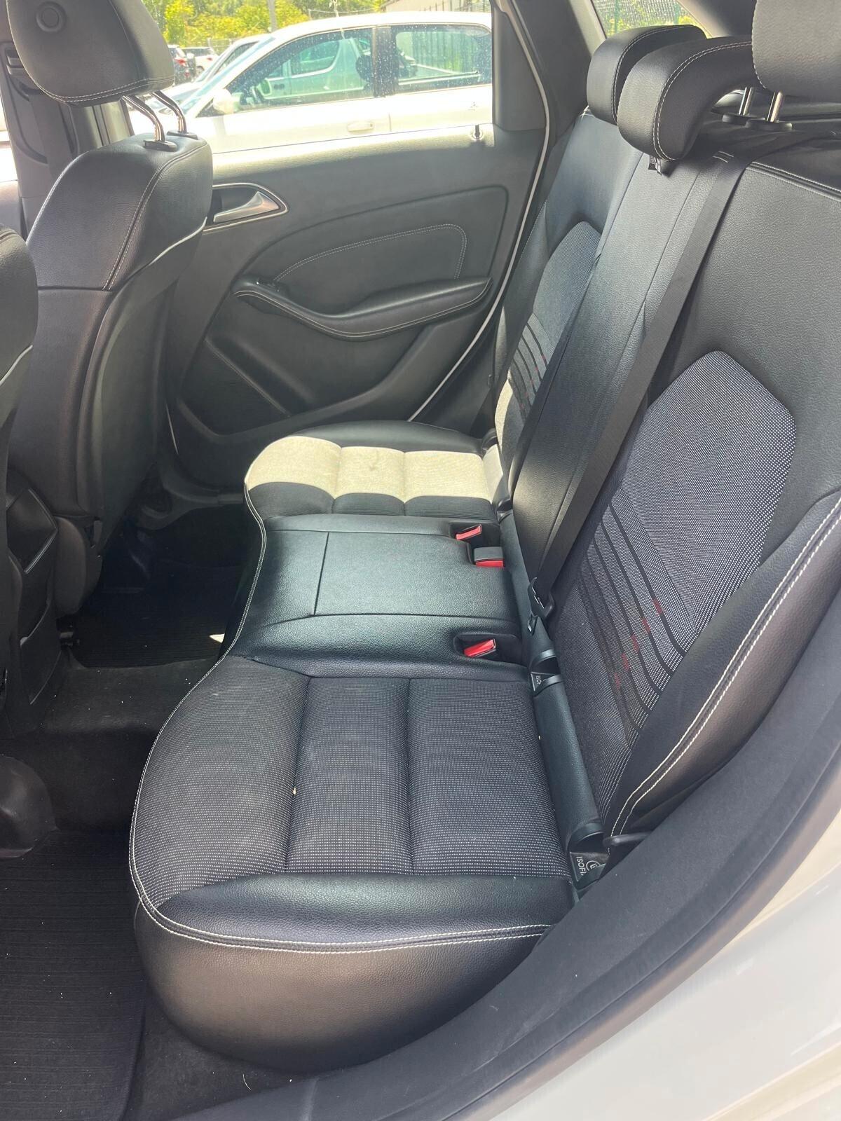 Mercedes-benz B 180 d Automatic Premium