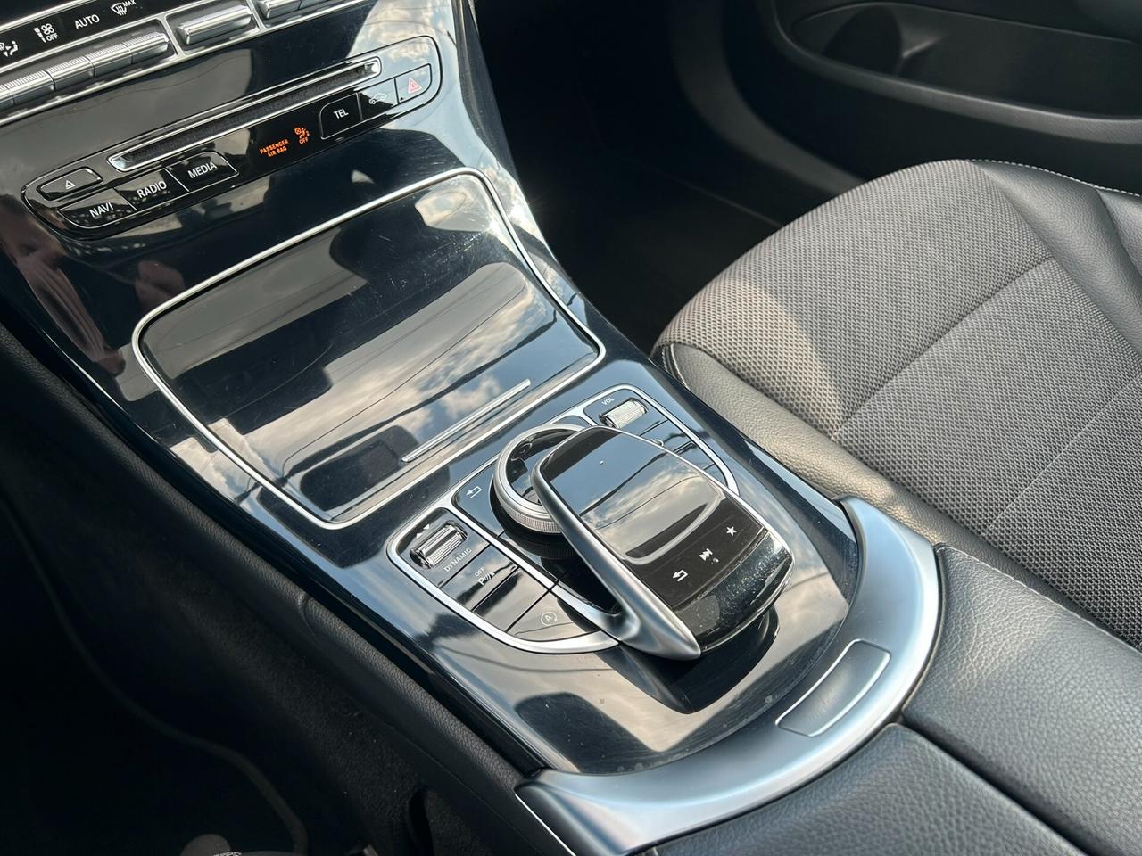 MERCEDES-BENZ C200d 136CV Executive - PANORAMA