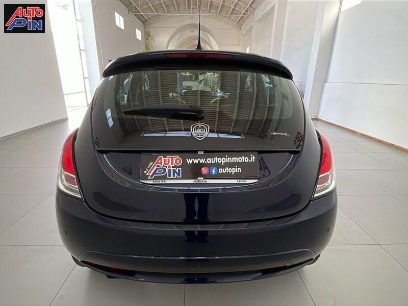 Lancia Ypsilon 1.2 69cv Gold