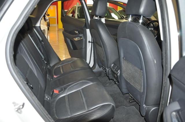 JAGUAR E-Pace 2.0D 150 CV AWD*NAVI/PELLE/XENO/
