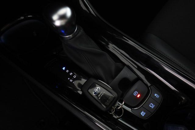 TOYOTA C-HR C-HR 2.0 Hybrid E-CVT Morebusiness
