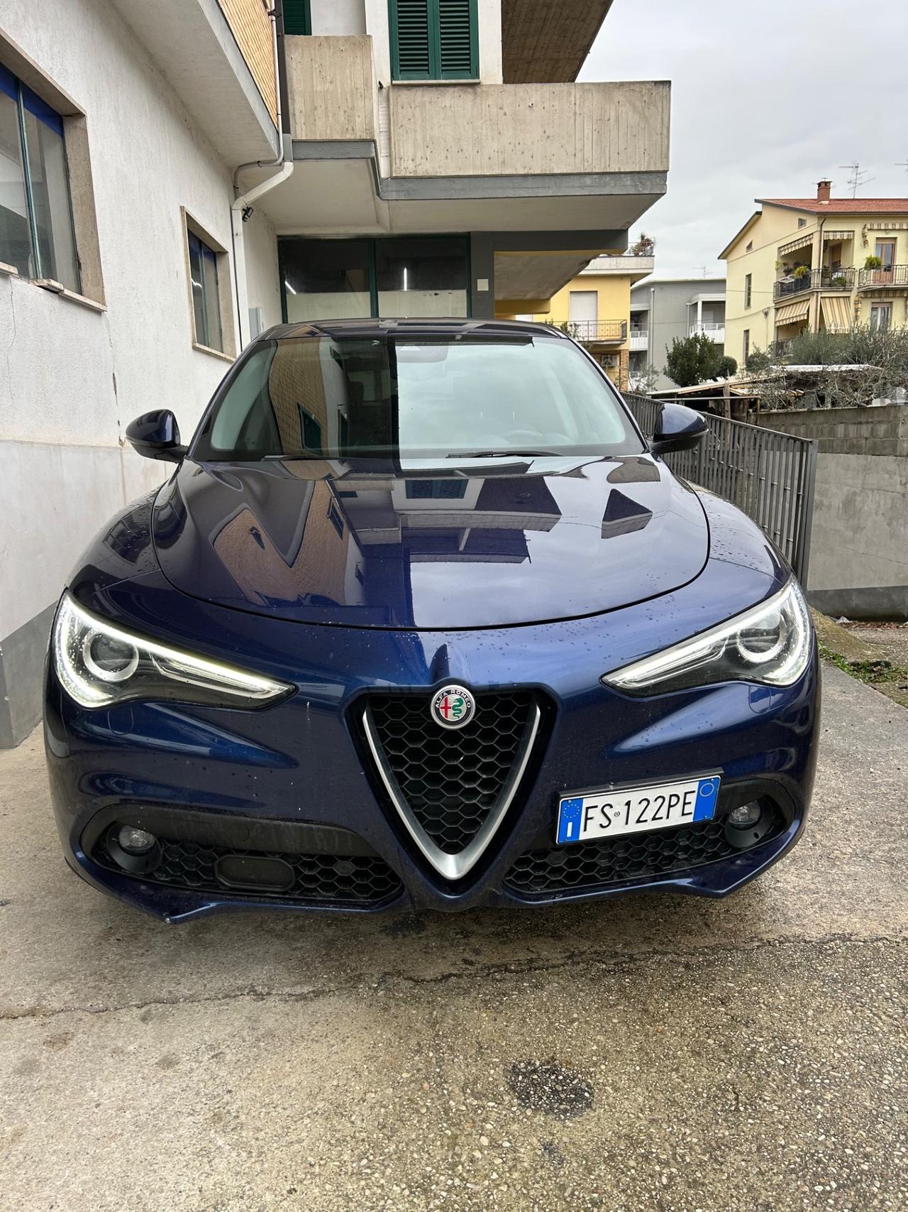 Alfa Romeo Stelvio 2.2 Turbodiesel 210 CV AT8 Q4