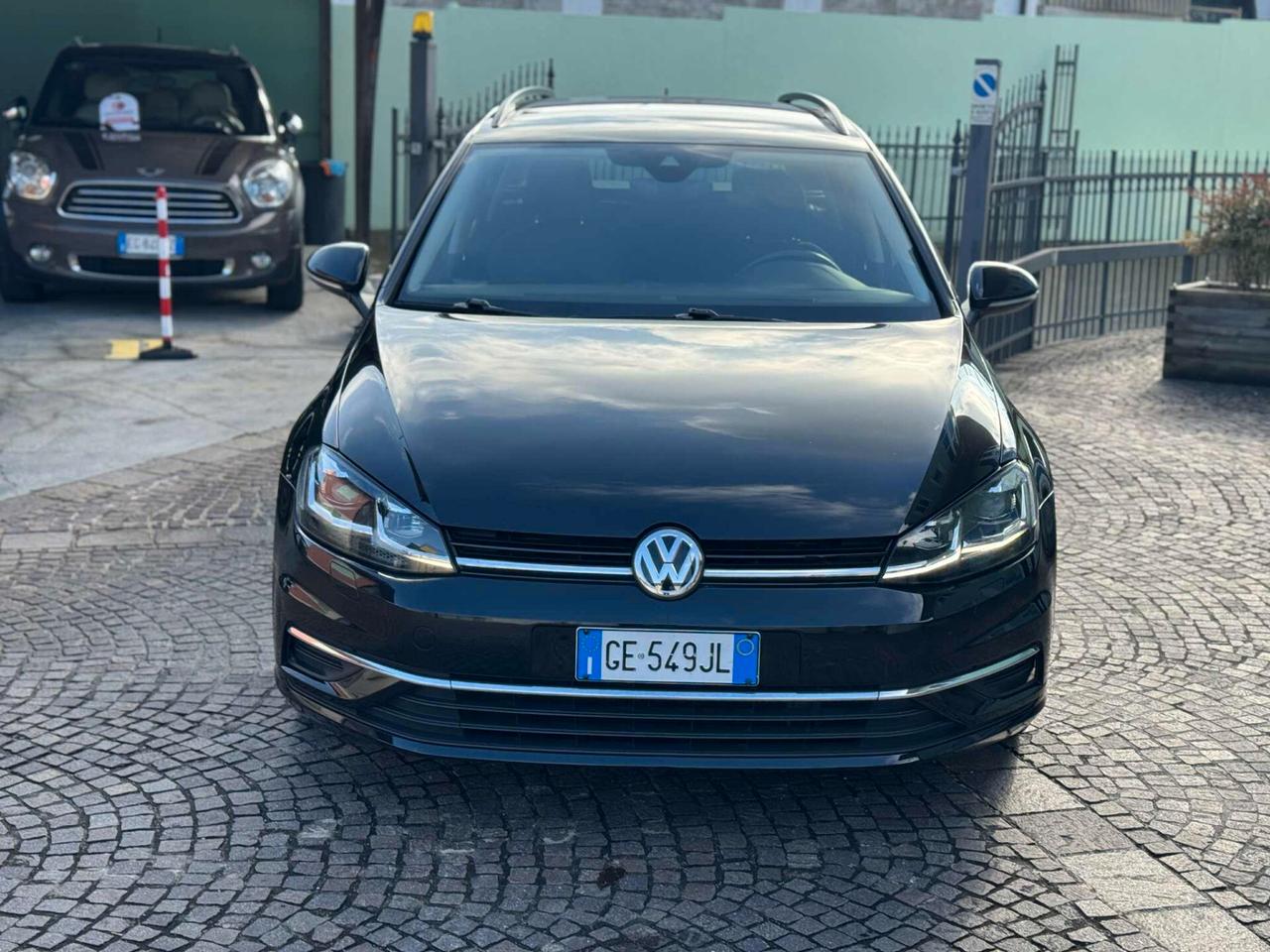 Volkswagen Golf Variant 1.6 TDI 115 CV DSG Highline BlueMotion Tech.