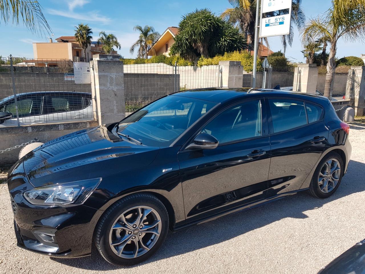 Ford Focus 1.5 EcoBlue 120cv ST-Line