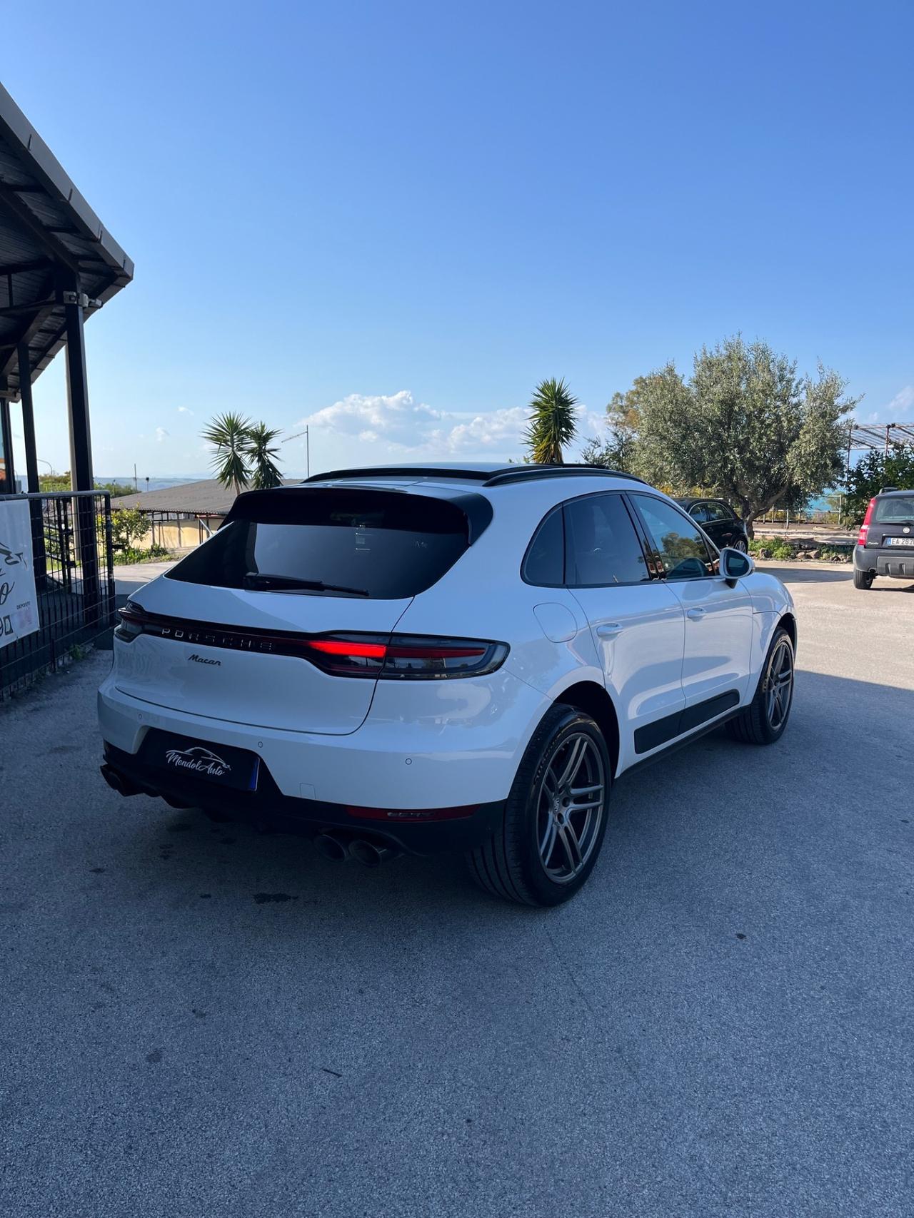 Porsche Macan 2.0