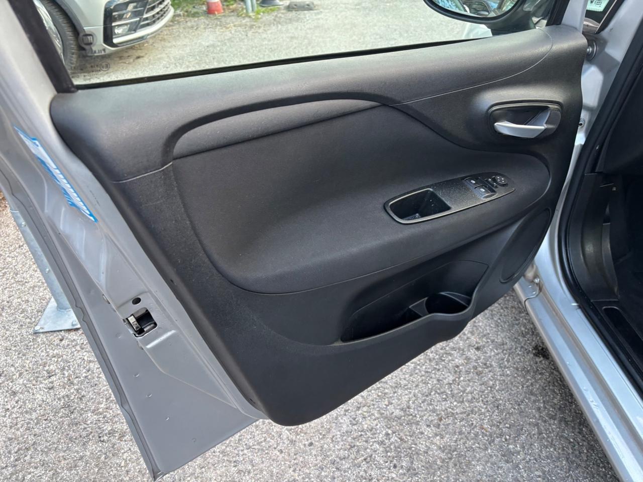 Fiat Punto 1.2 8V 5 porte Street OK NEOPATENTATI