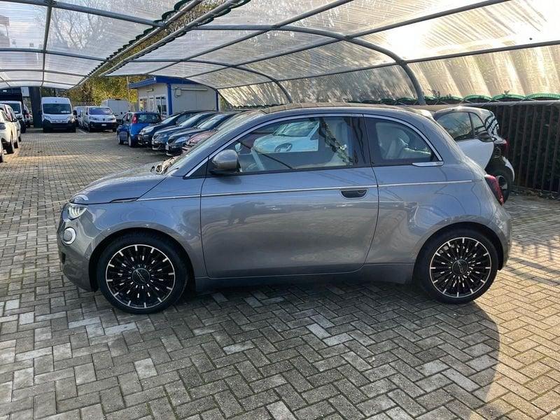 FIAT 500 500e Cabrio 42 kWh La Prima