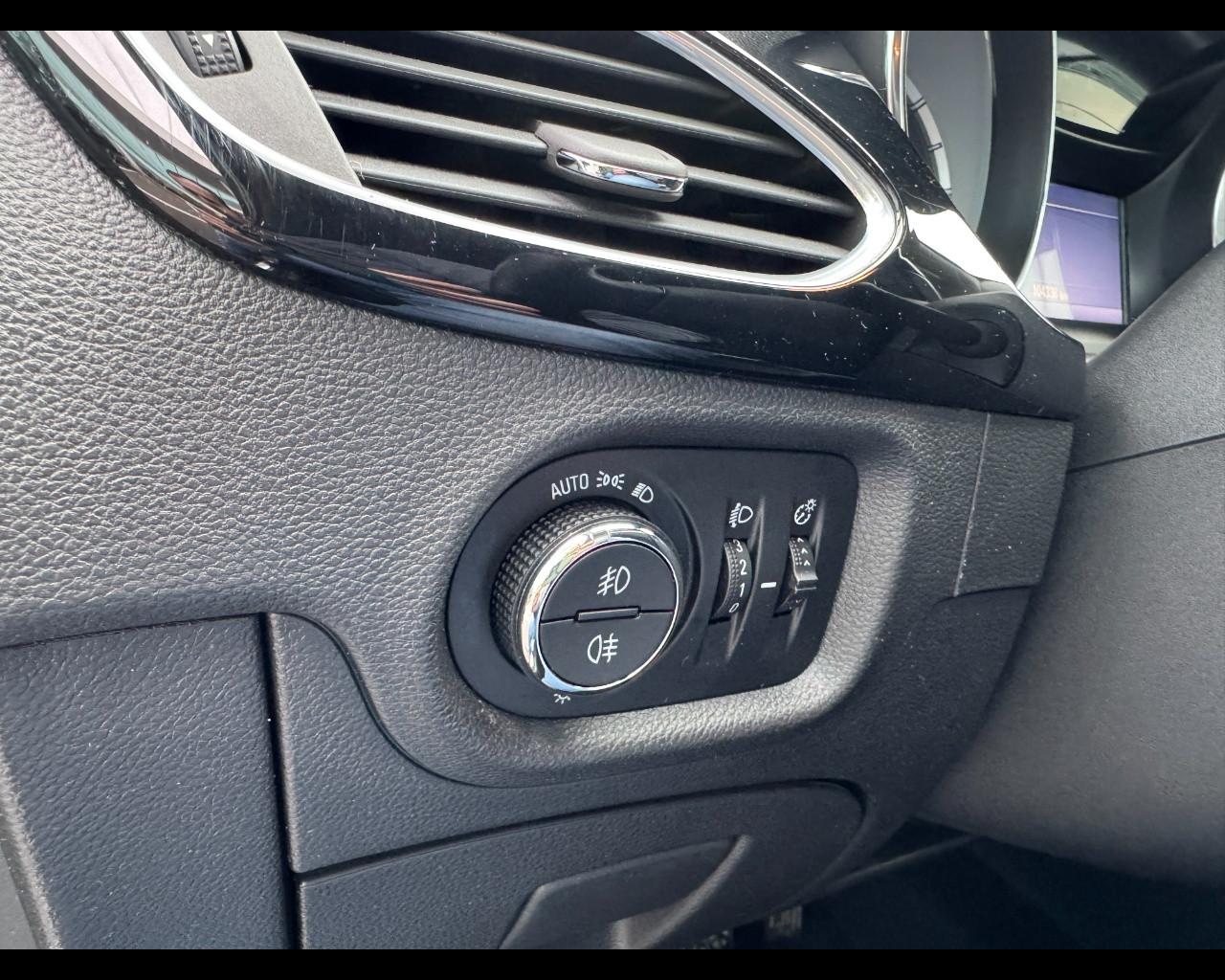 OPEL Astra 5ª serie - Astra 1.6 CDTi 136CV aut. Sports Tourer Inn