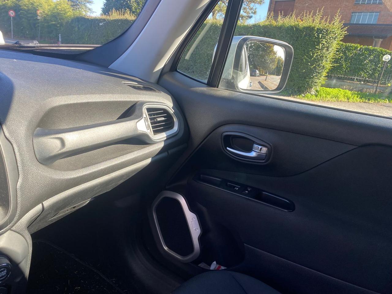 Jeep Renegade 1.6 MultiJet Business #7213