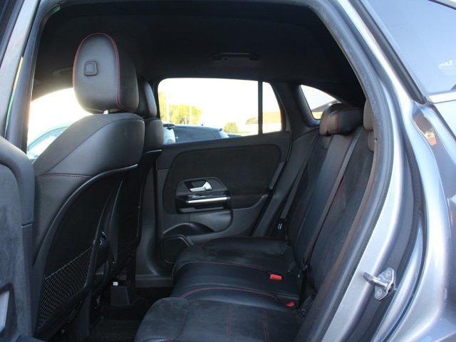 MERCEDES-BENZ GLA 200 d Automatic Premium