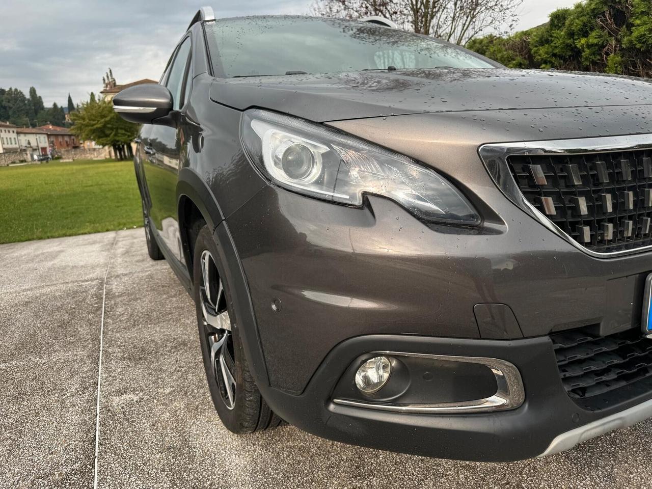 Peugeot 2008 BlueHDi 100 GT Line