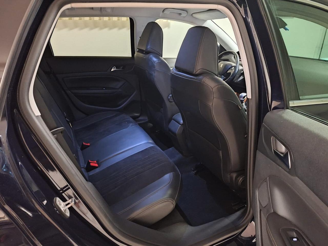 Peugeot 308 1.6 e-HDi 115 CV Stop&Start SW Allure