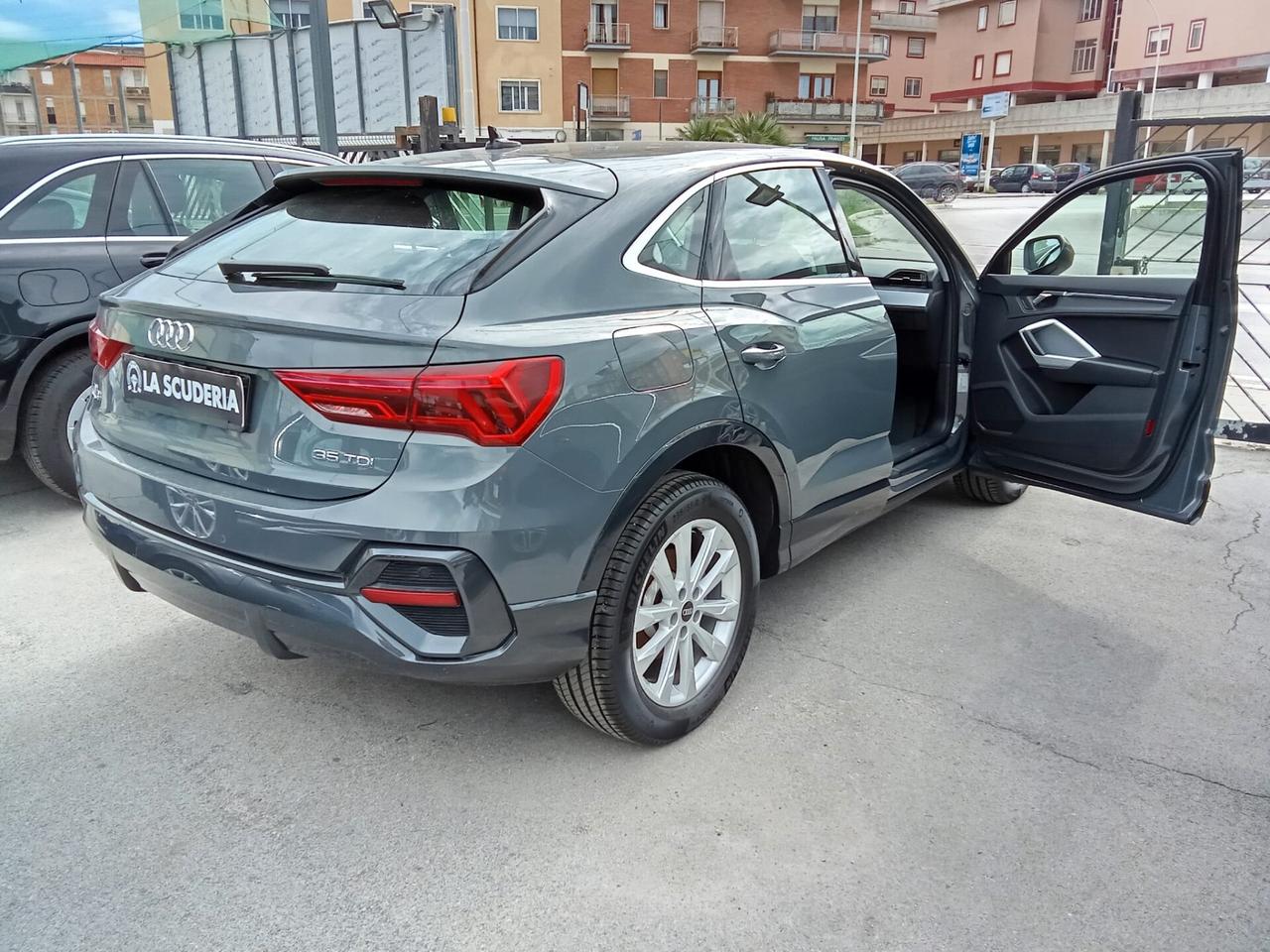 Audi Q3 SPB 35 TDI S line edition