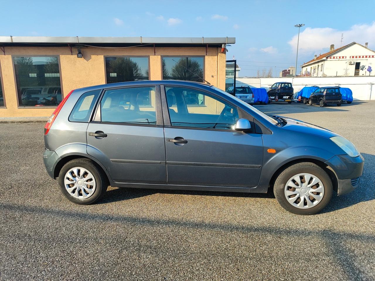 Ford Fiesta 1.2 16V 5p. Zetec