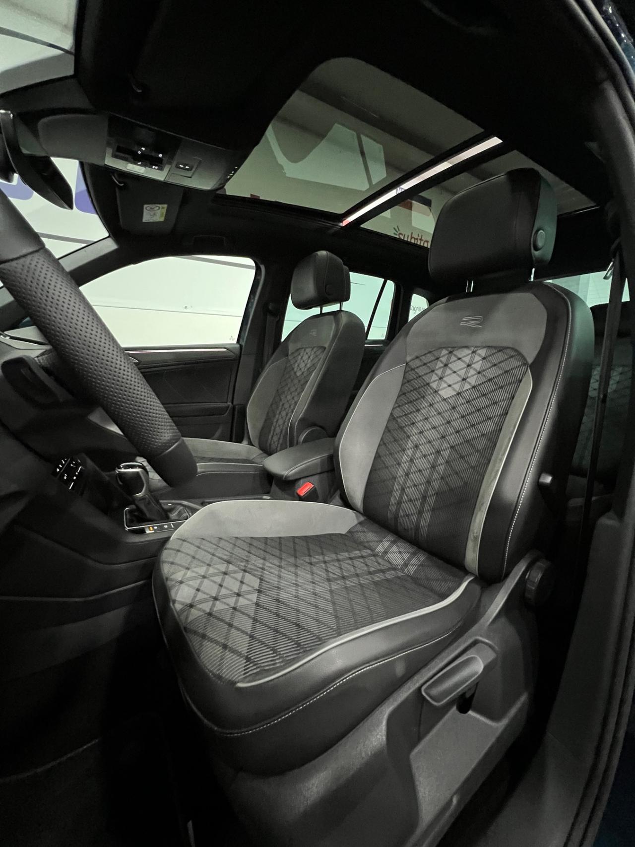 Volkswagen Tiguan 2.0 TDI DSG R-Line 4 Motion