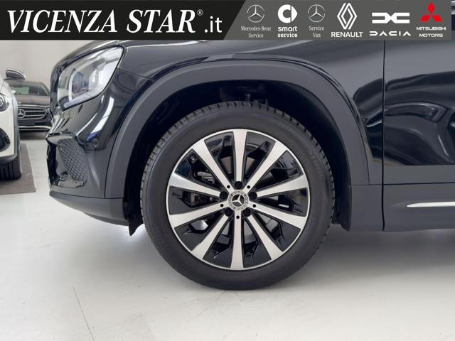 MERCEDES-BENZ GLB 180 d SPORT