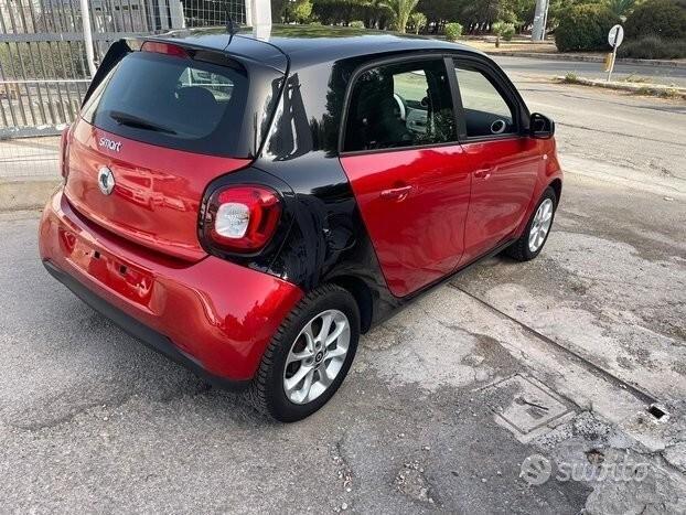 Smart Four Four 1.0 70CV Passion