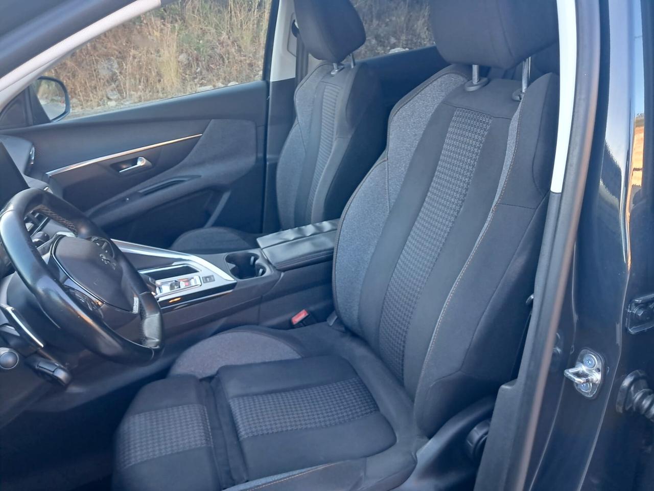 Peugeot 3008 BlueHDi 120 S&S BC Business