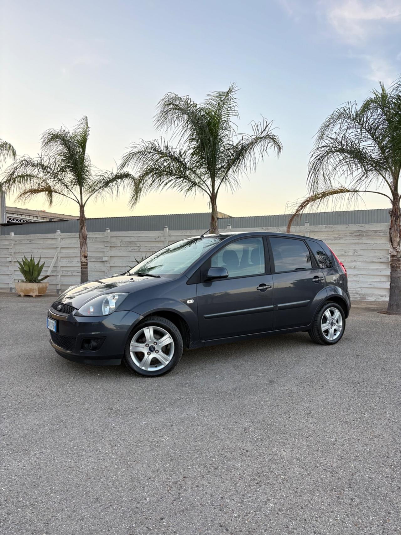 Ford Fiesta 1.4 TDCi 5p. In pronta consegna