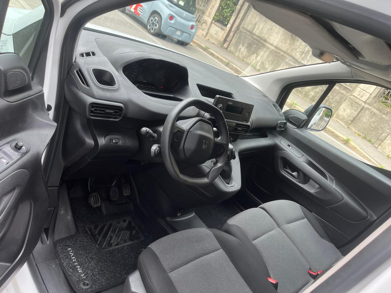 PEUGEOT PARTNER 1.5 HDI - AUTOCARRO 3 POSTI - PORTATA 878 KG. - 2020