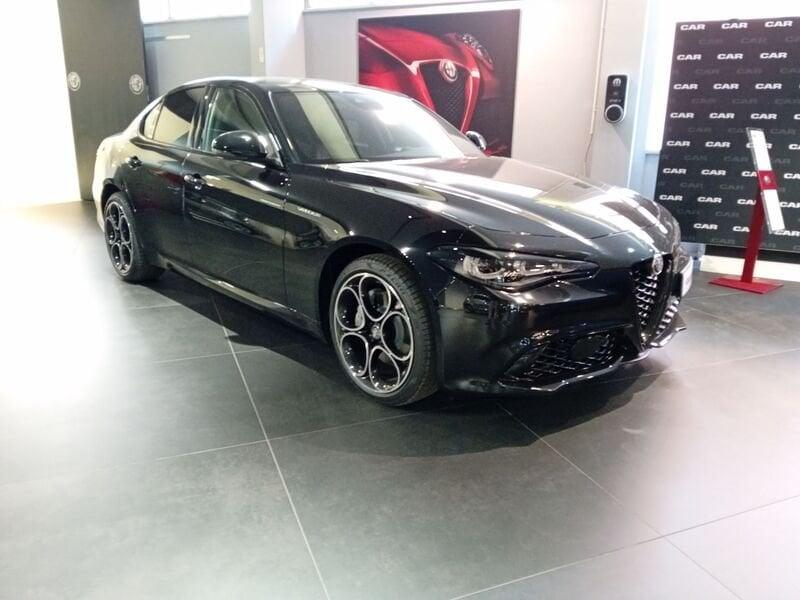 Alfa Romeo Giulia 2.2 Turbodiesel 210 CV AT8 AWD Q4 Veloce