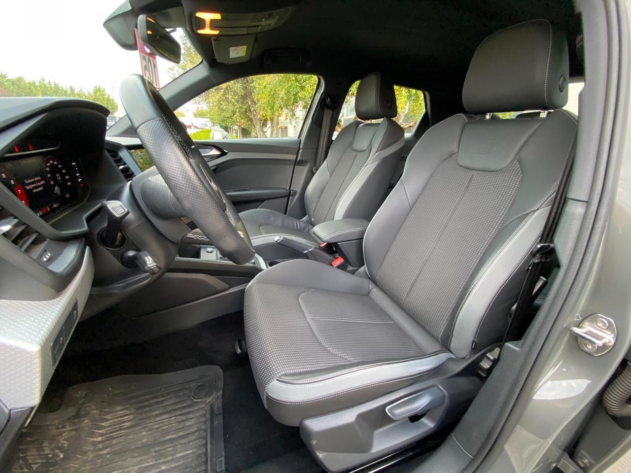 Audi A1 SPB 30 TFSI S Line Stronic Identity Black