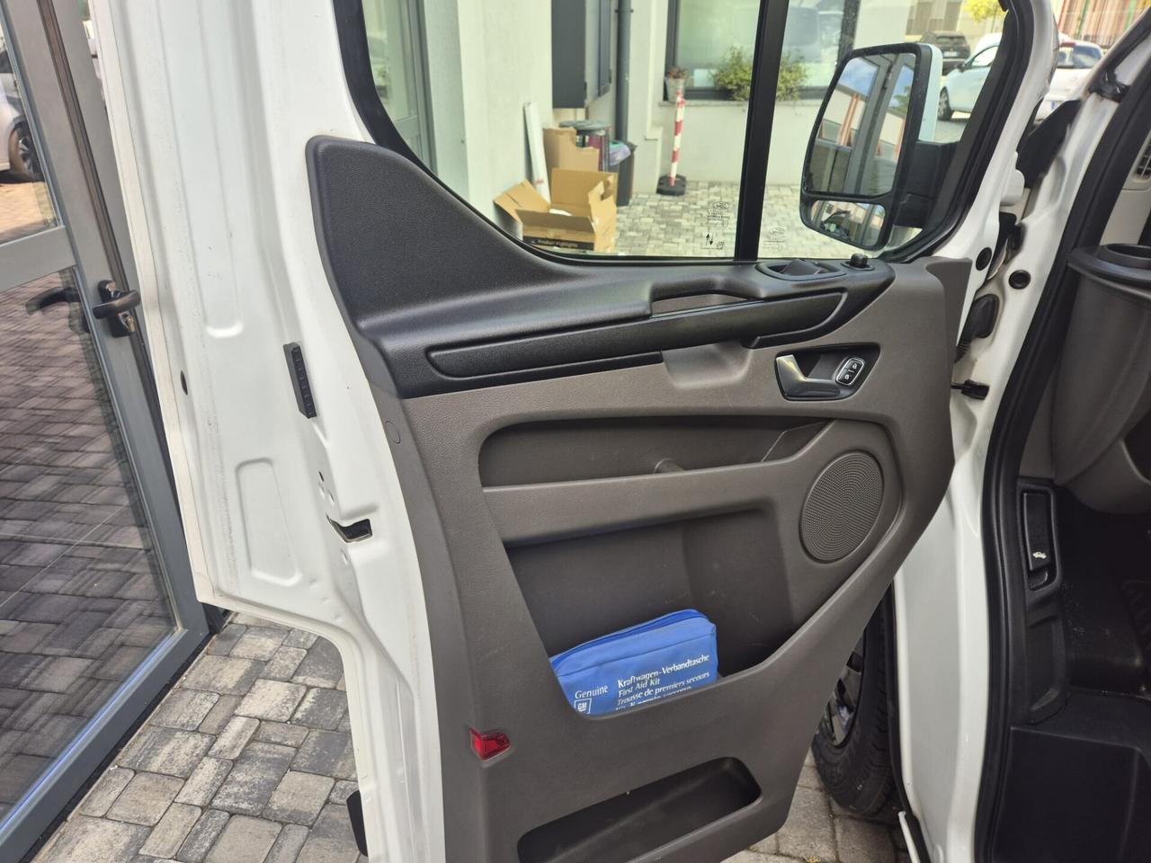 Ford Transit Custom 2.0 TDCi 130 6 POSTI - CAMBIO