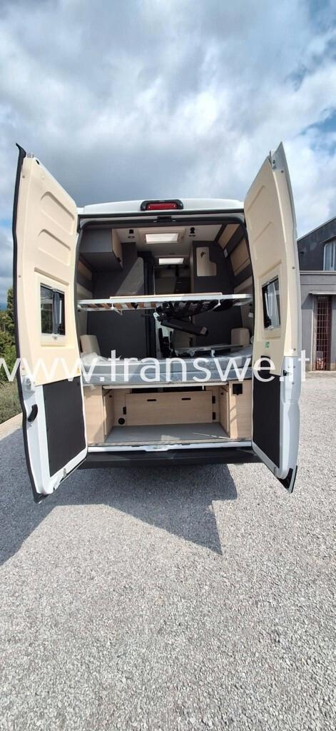 Dreamer Camper Five Letti a castello in coda e basculante