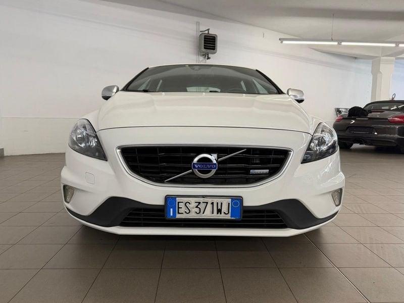 Volvo V40 D2 R-design 94g