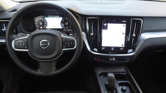 VOLVO V60 B4 (d) Geartronic Momentum Business