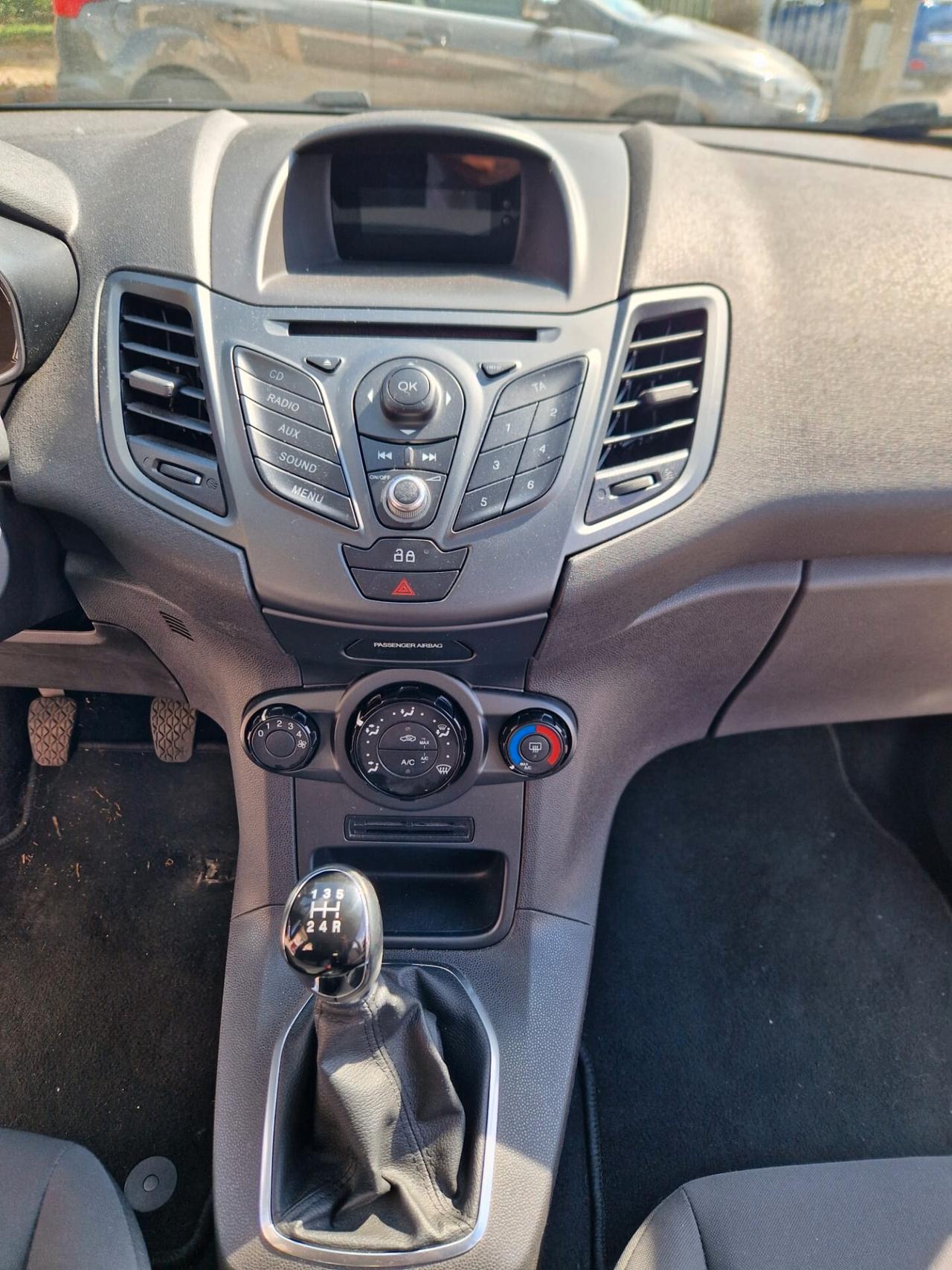 Ford Fiesta 1.2 60CV 5 porte OK NEO PATENTATI