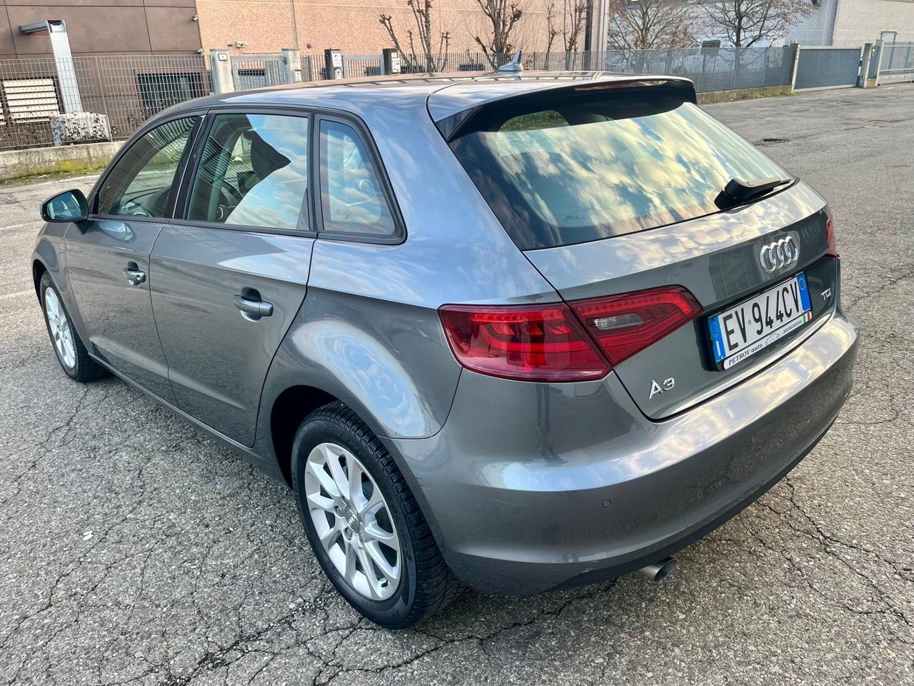Audi A3 1.6tdi 2014 85.000km c.automatico perfetta