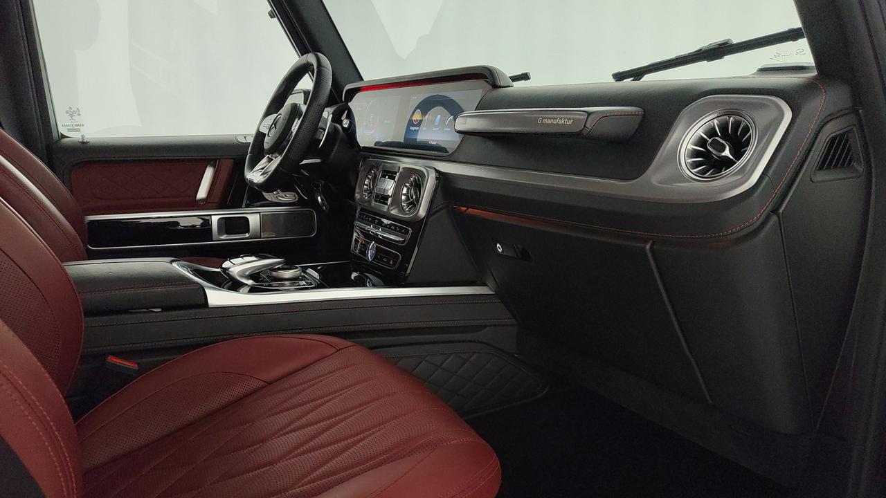 Mercedes-Benz G AMG 63 585cv auto