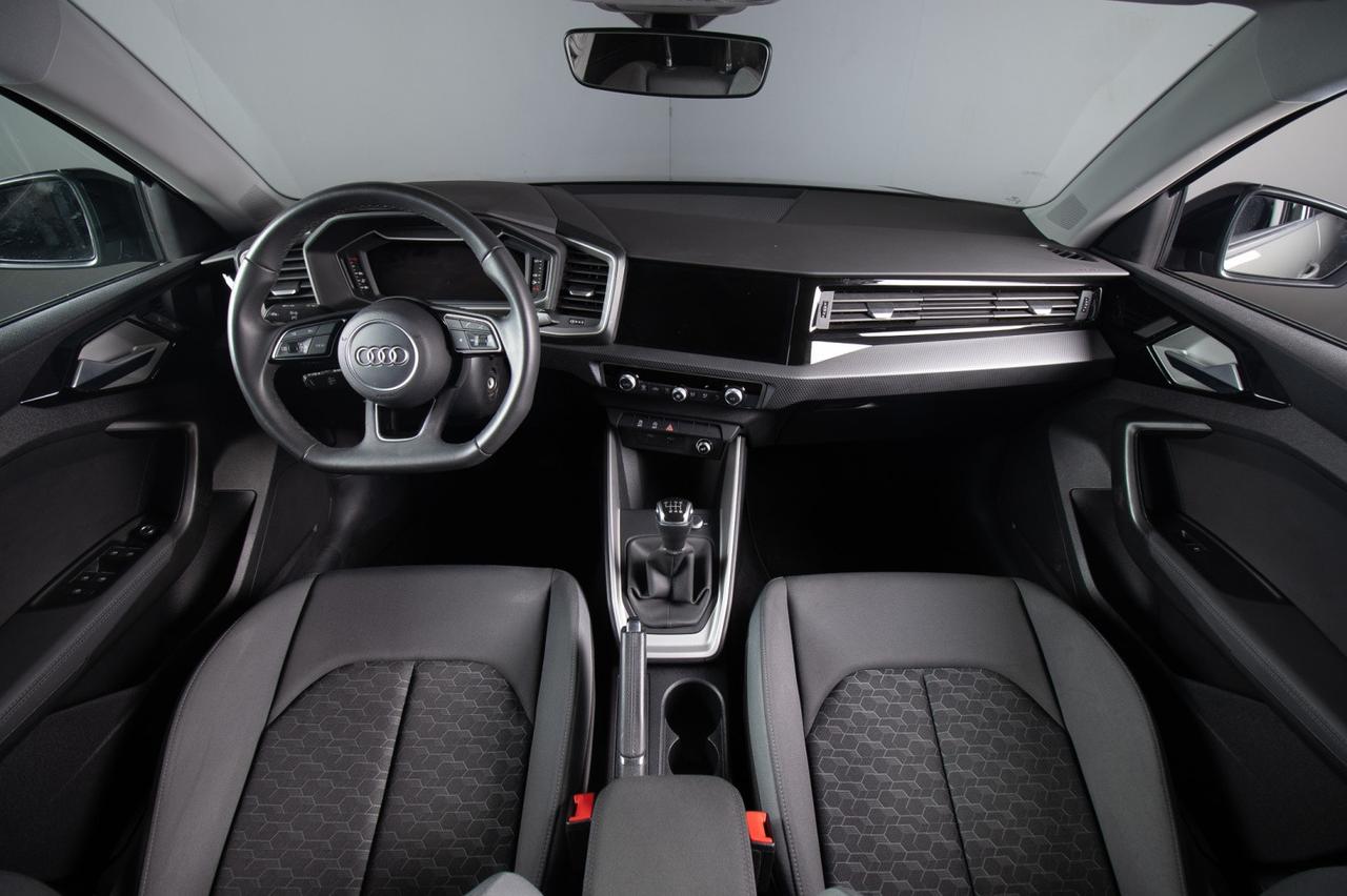 Audi A1 Sportback 30 Tfsi S-line Identity Black 116cv