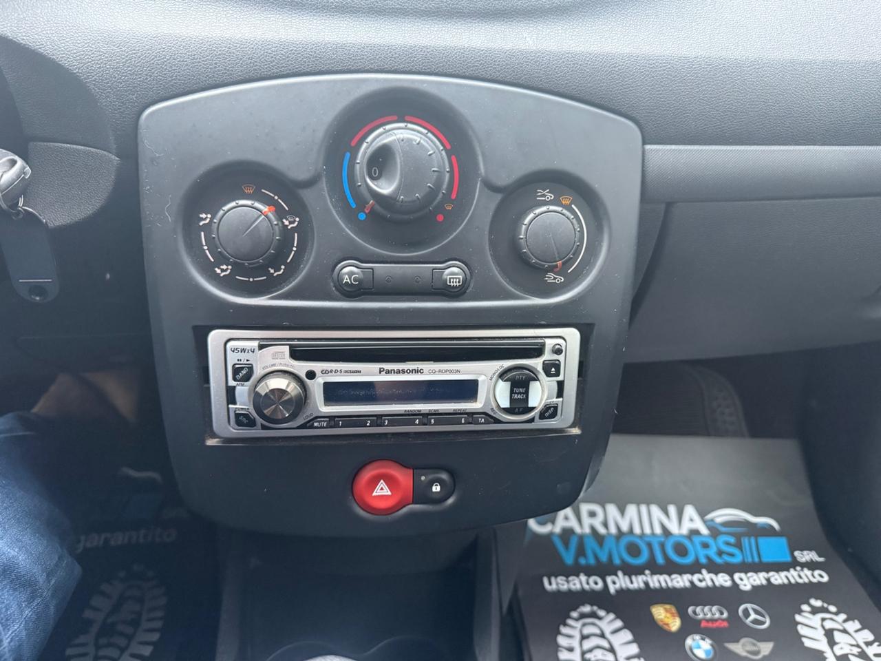 Renault Clio 1.2 16V 5 porte