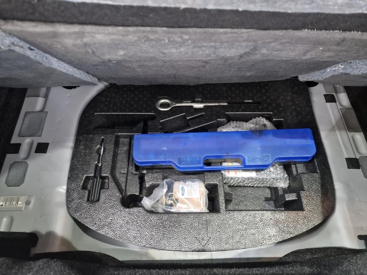 FORD KA 1.2 BENZINA 69CV ANNO 2015 84000KM