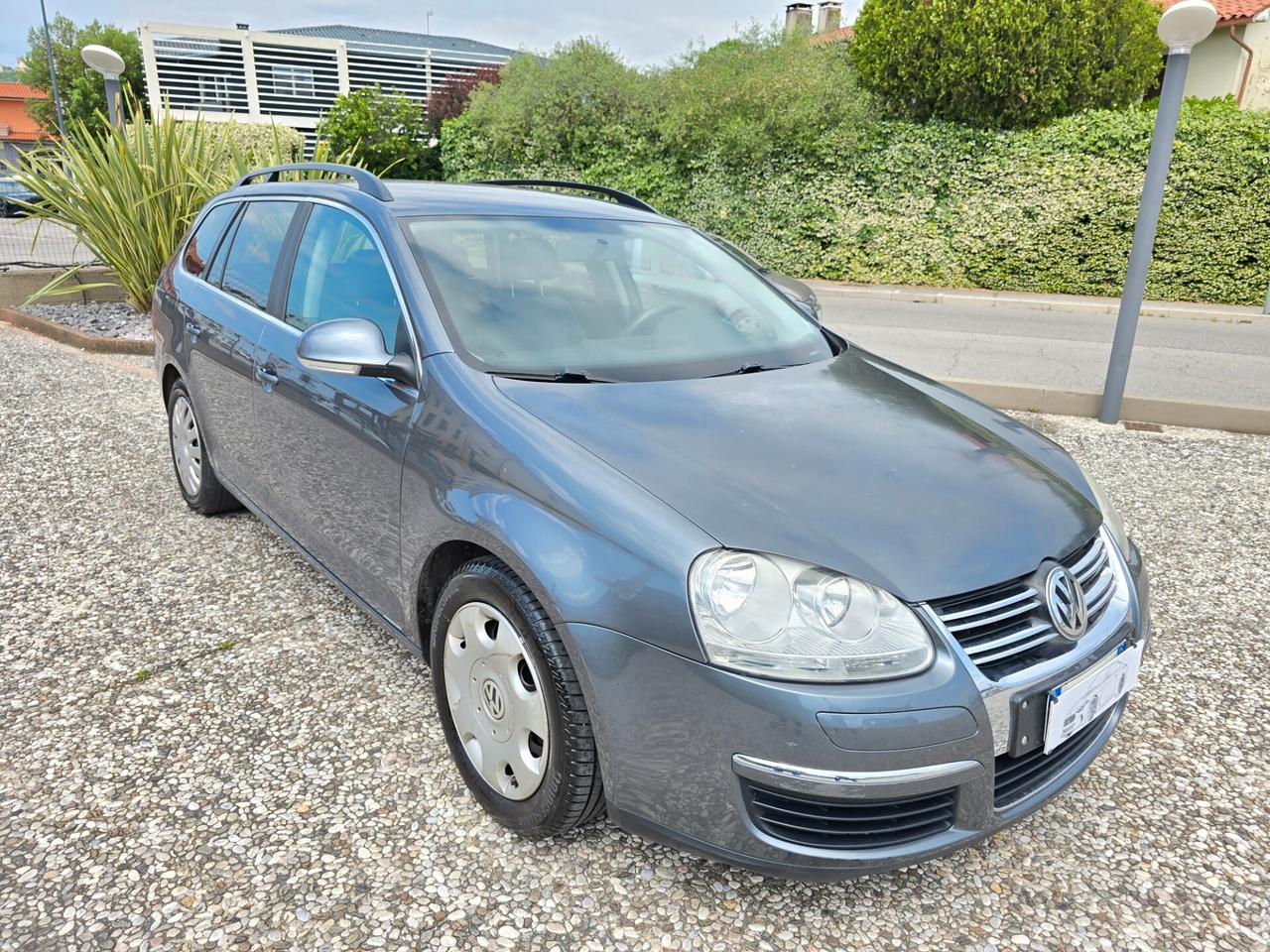 Volkswagen Golf Var. 1.6 Trendline BiFuel GPL