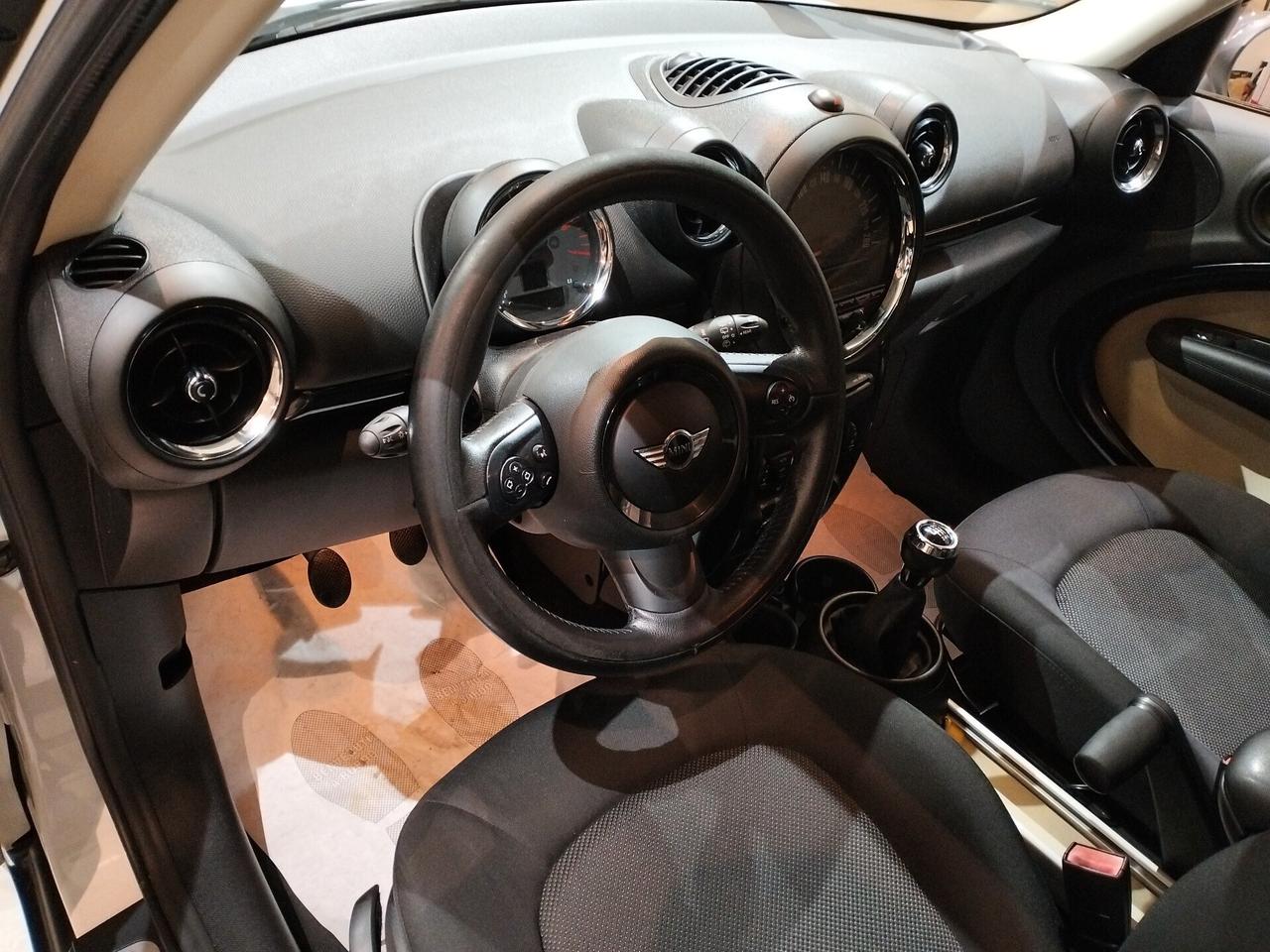 MINI Cooper D Countryman 1.6 Business E6