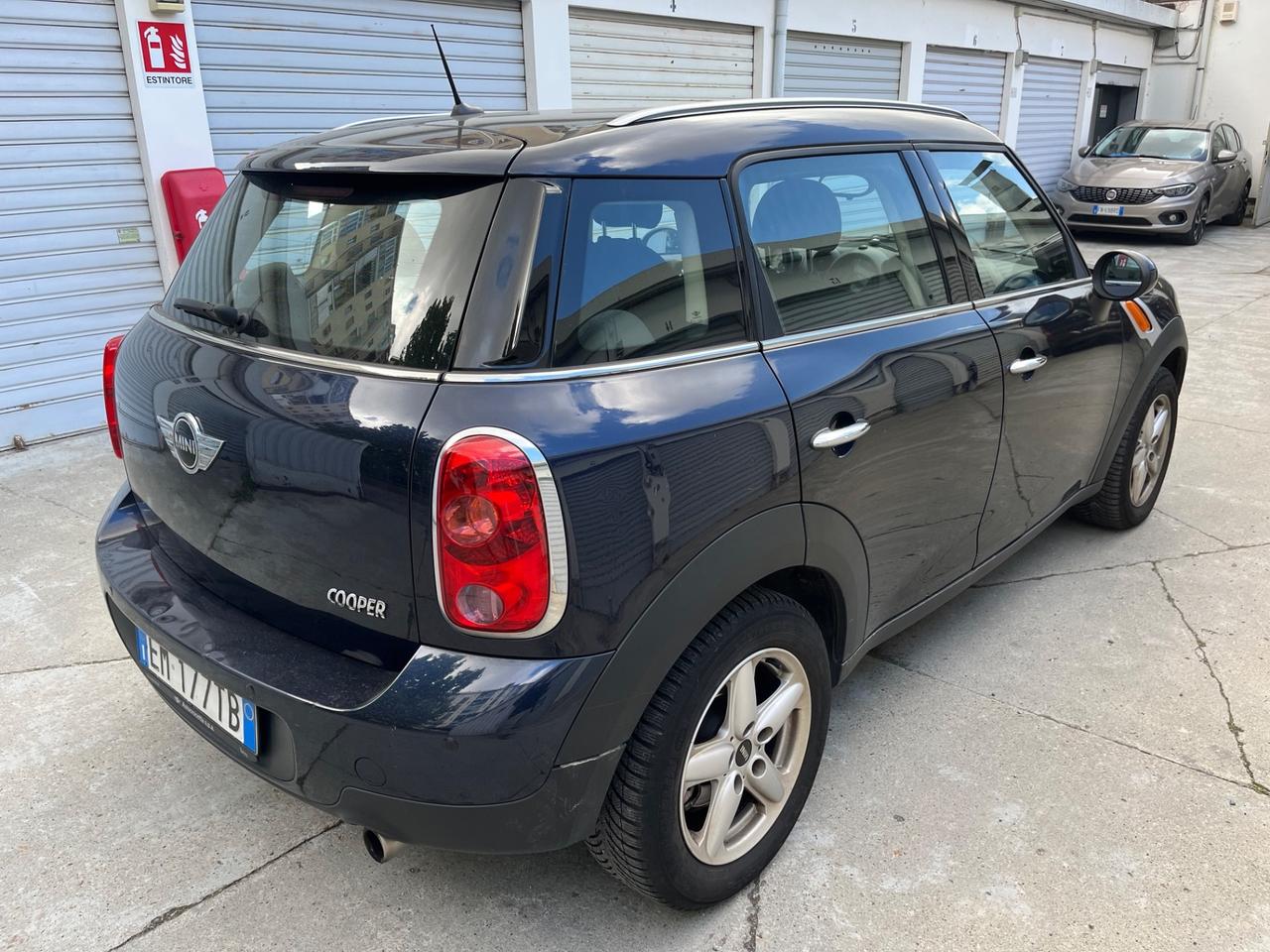 Mini Cooper Countryman 1.6 CAMBIO AUTOMATICO