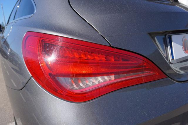 MERCEDES-BENZ CLA 180 d S.W. Automatic Premium