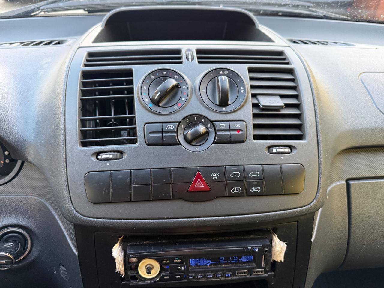Mercedes Benz Vito 2.2 CDI Clima - 2014