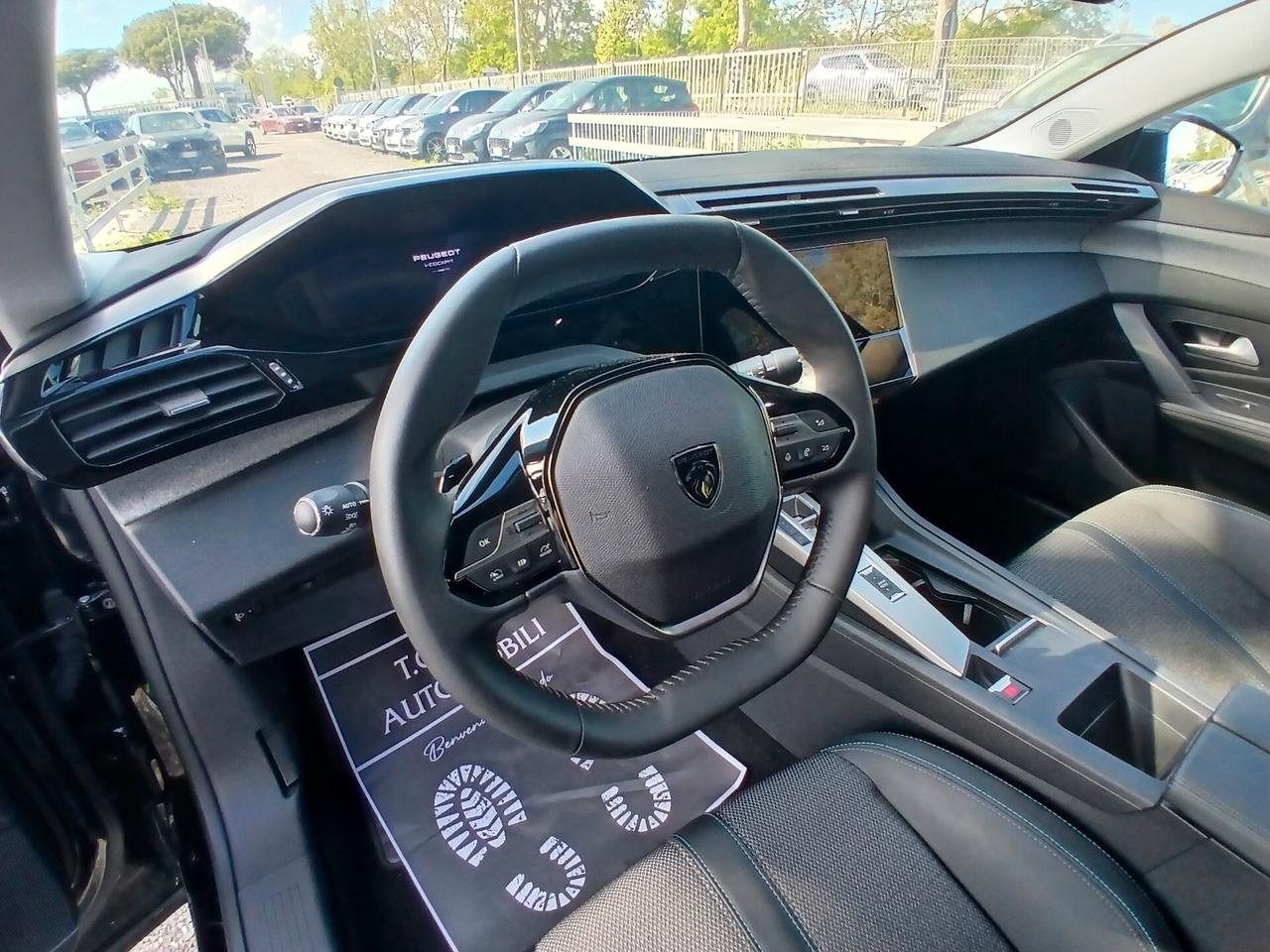 Peugeot 408 Hybrid 136 e-DCS6 Allure