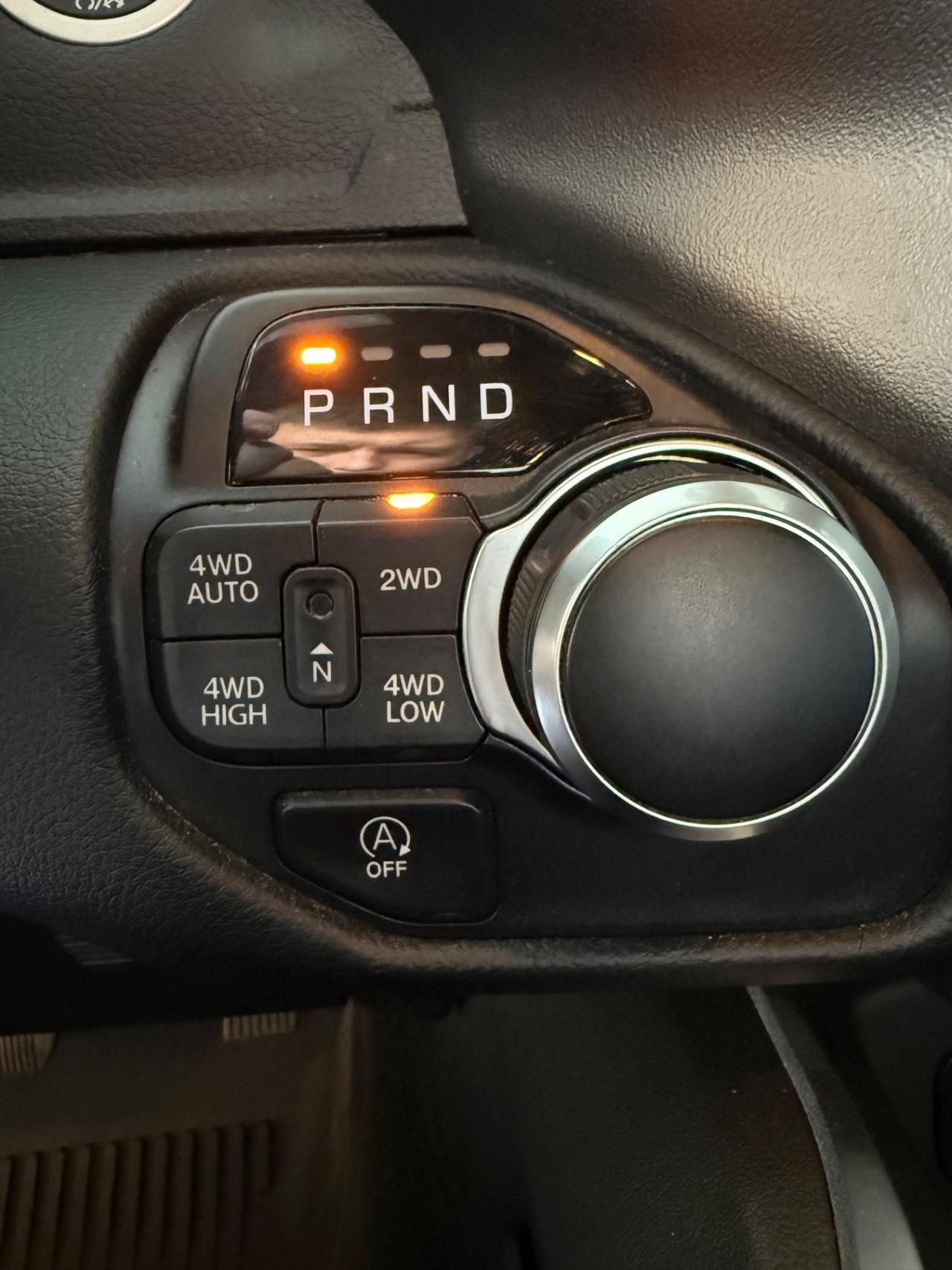 Dodge RAM 1500 BIGHORN 3.6 V6 PREZZO FINITO