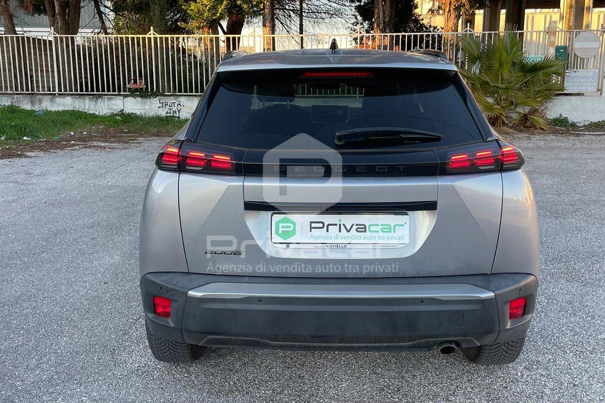 PEUGEOT 2008 PureTech 100 S&S Allure