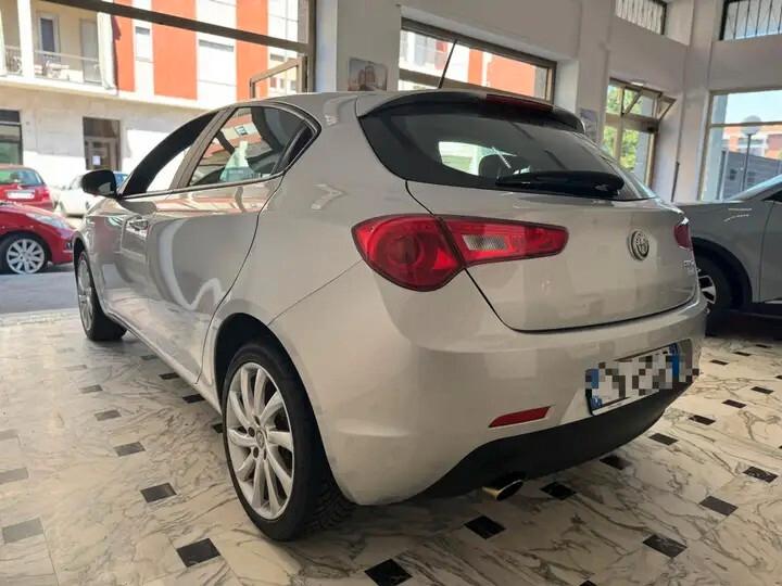 Alfa Romeo Giulietta 1.4 Turbo 120 CV