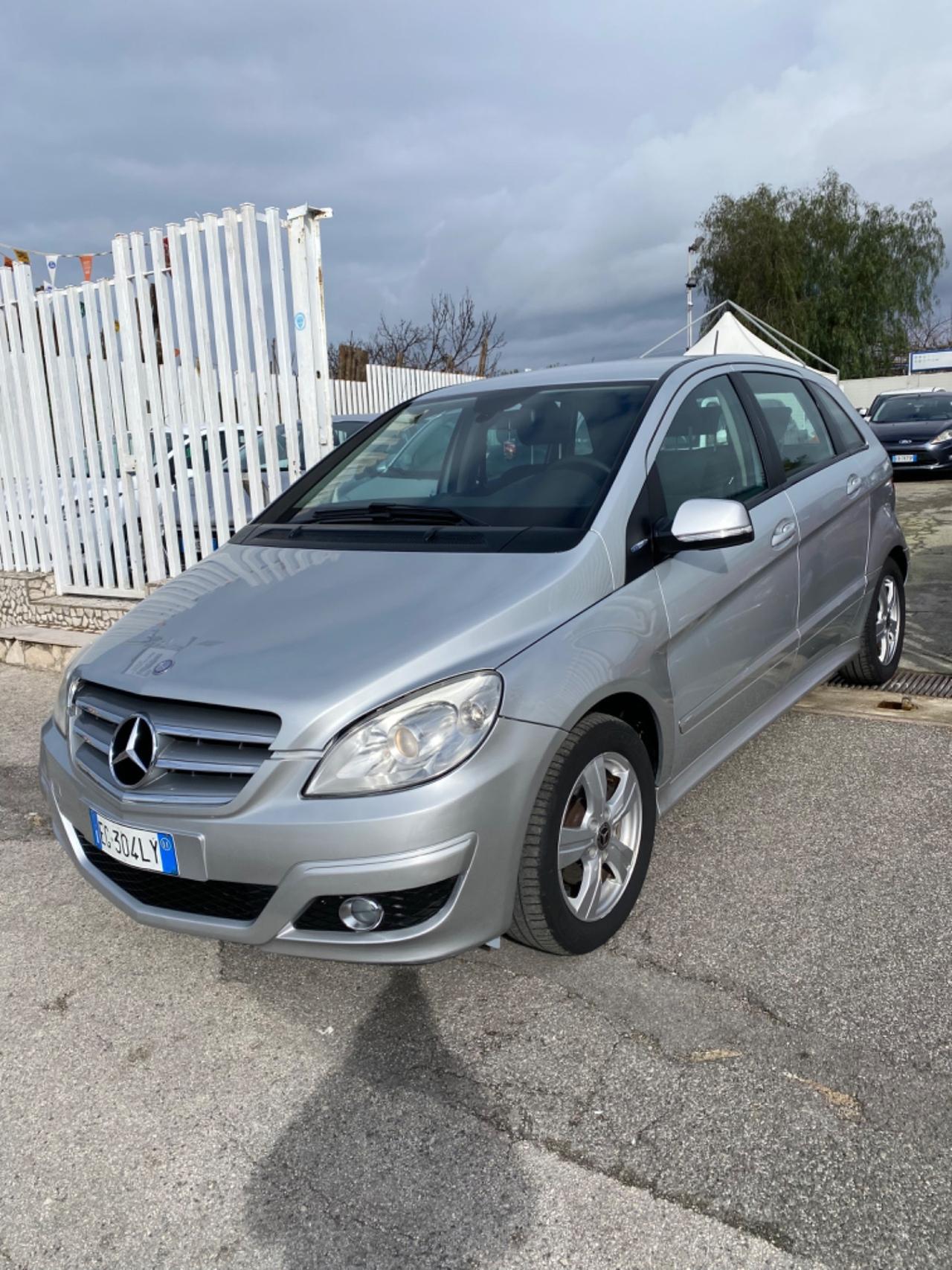 Mercedes-benz B 170 180 BlueEFFICIENCY Executive