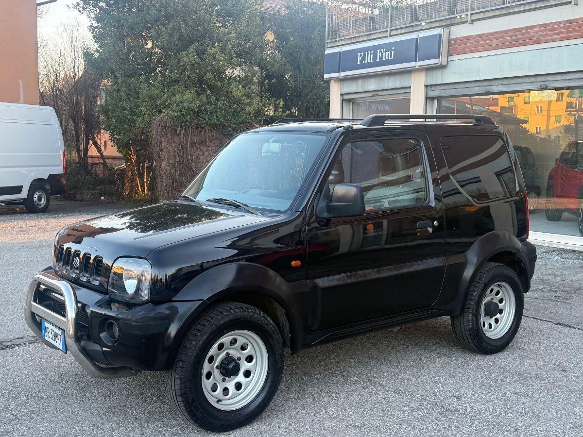 SUZUKI - Jimny - 1.3i 16V 4WD JLX