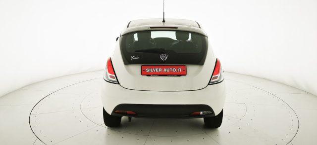 LANCIA Ypsilon 1.2 69 CV 5 porte GPL Ecochic Silver