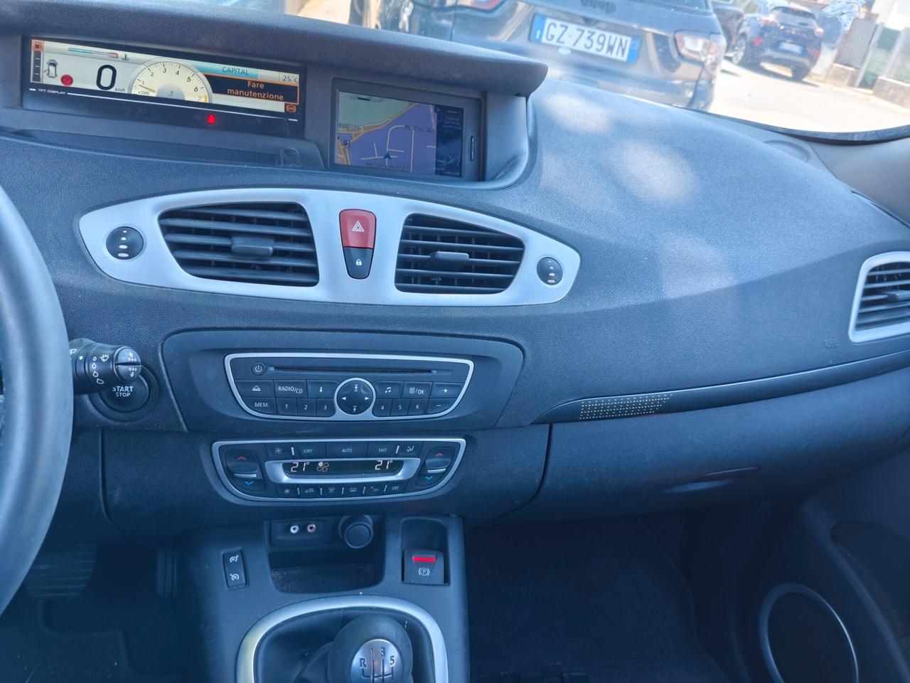 Renault Scenic X-Mod 1.6 Attractive